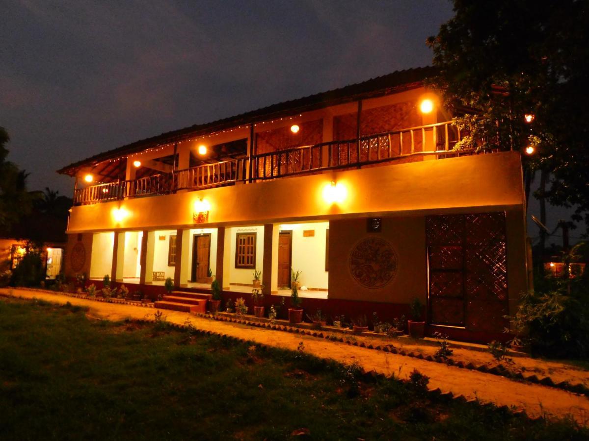 Hotel Gram Bangla Retreat Calcuta Exterior foto