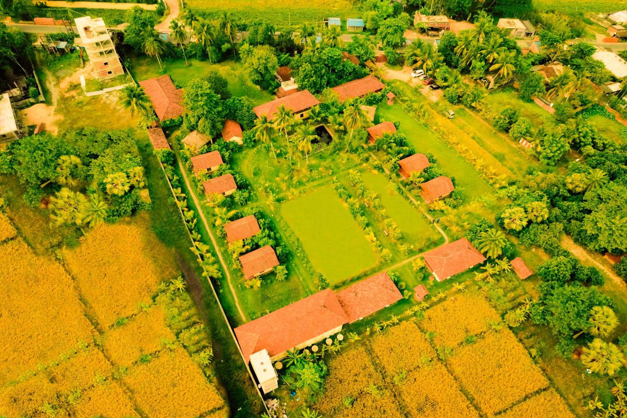 Hotel Gram Bangla Retreat Calcuta Exterior foto